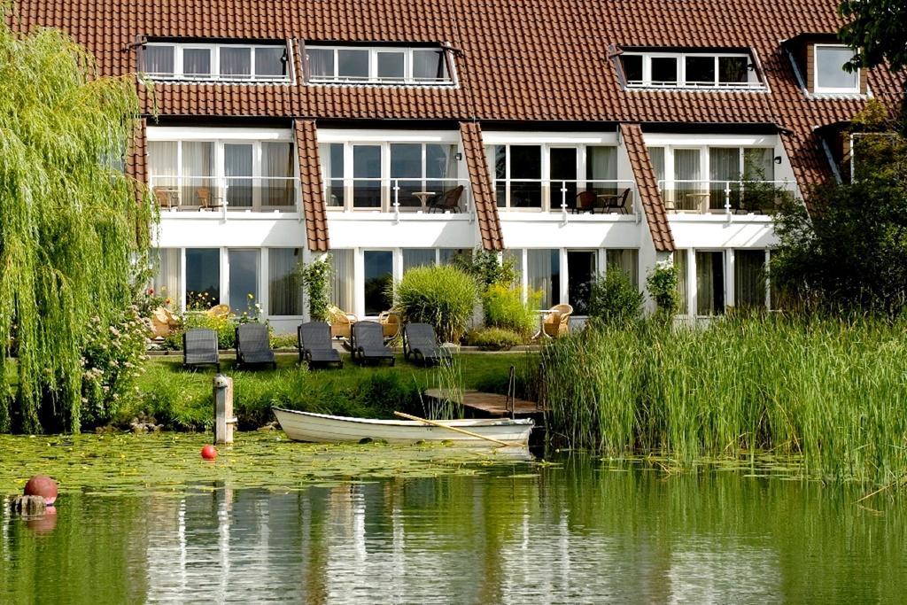 Hotel Der Seehof Ratzeburg Exterior photo